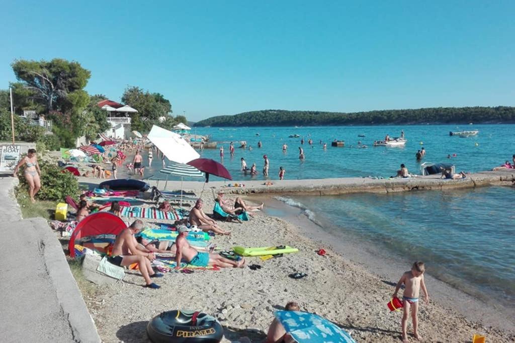 Villa Ribaric Banjol Esterno foto